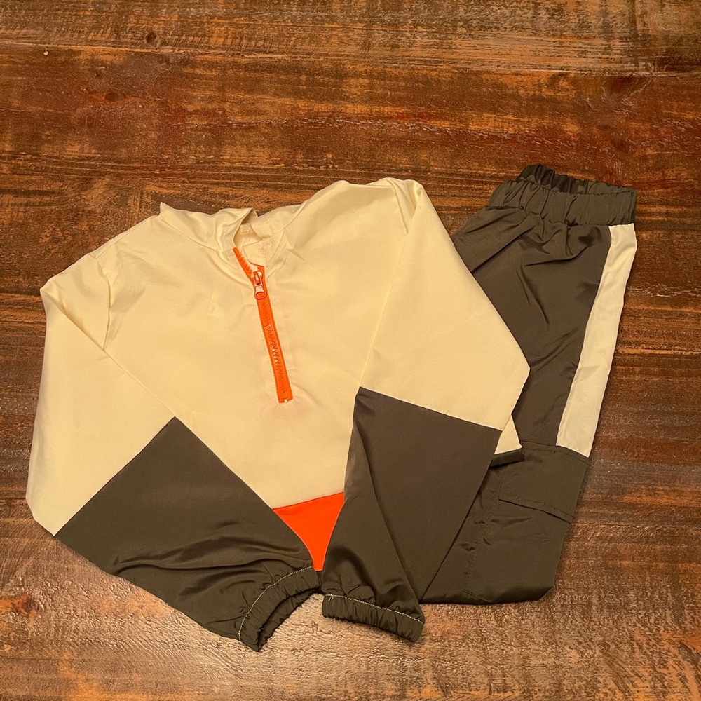 Boys jogger set size 7